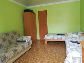 Гостиница Виноградная Лоза Евпатория Семейный номер-1